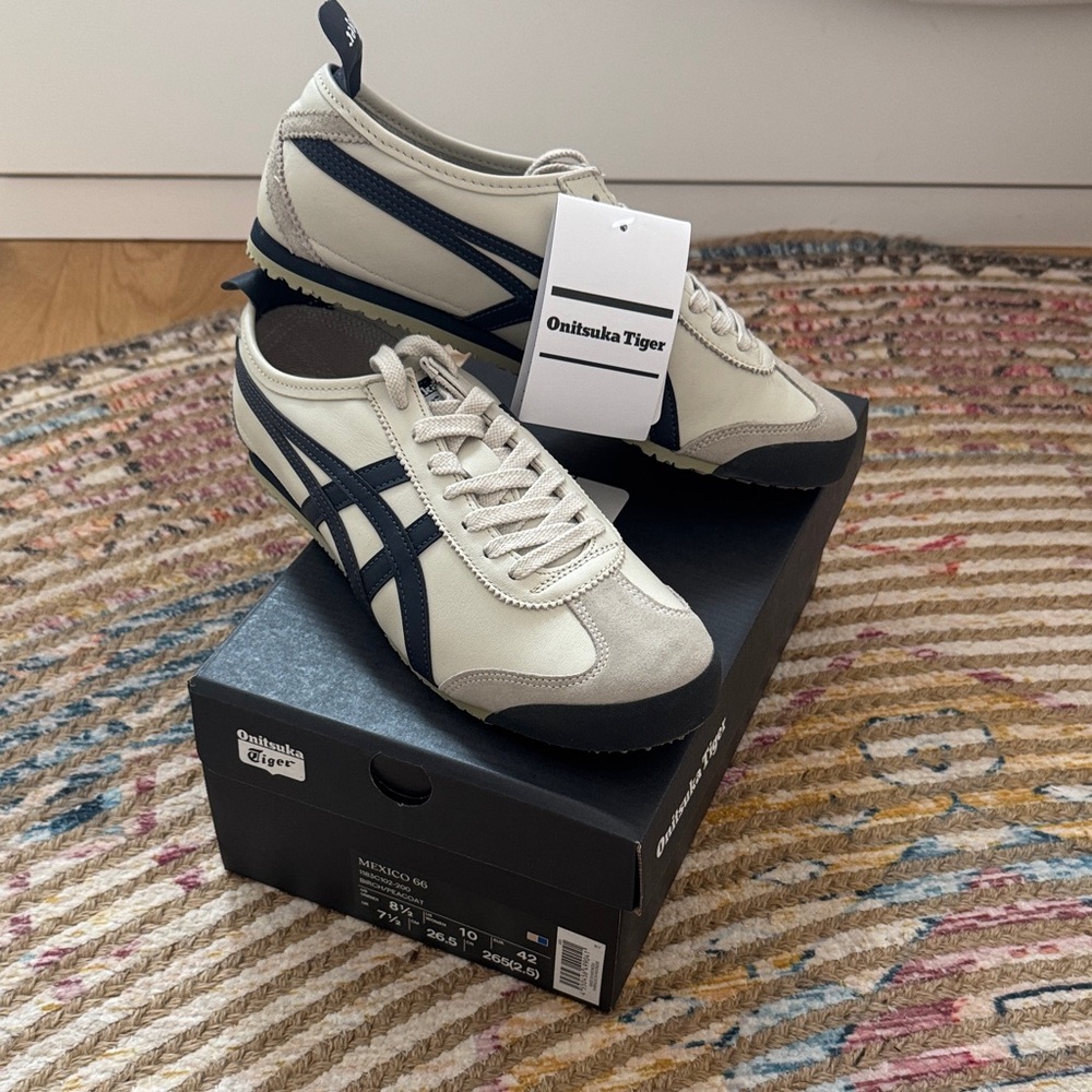 NWT | Onitsuka Tiger Mexico 66 Sneakers | Birch/ Peacoat | Women 10 | Men 8.5